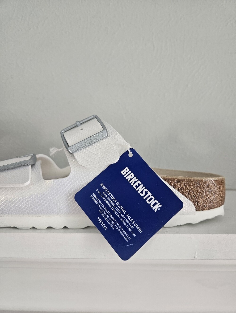 NWT Birkenstock Arizona Sandals- Shiny Lizard White With Silver Buckles - Picture 7 of 12